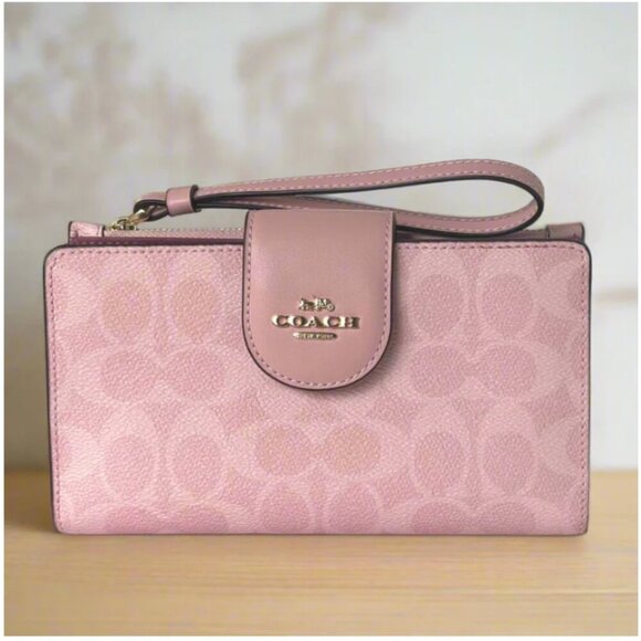 Coach Phone ID Wallet Wristlet CW780 Powder Pink Signature Canvas Clutch Bag - Picture 1 of 10